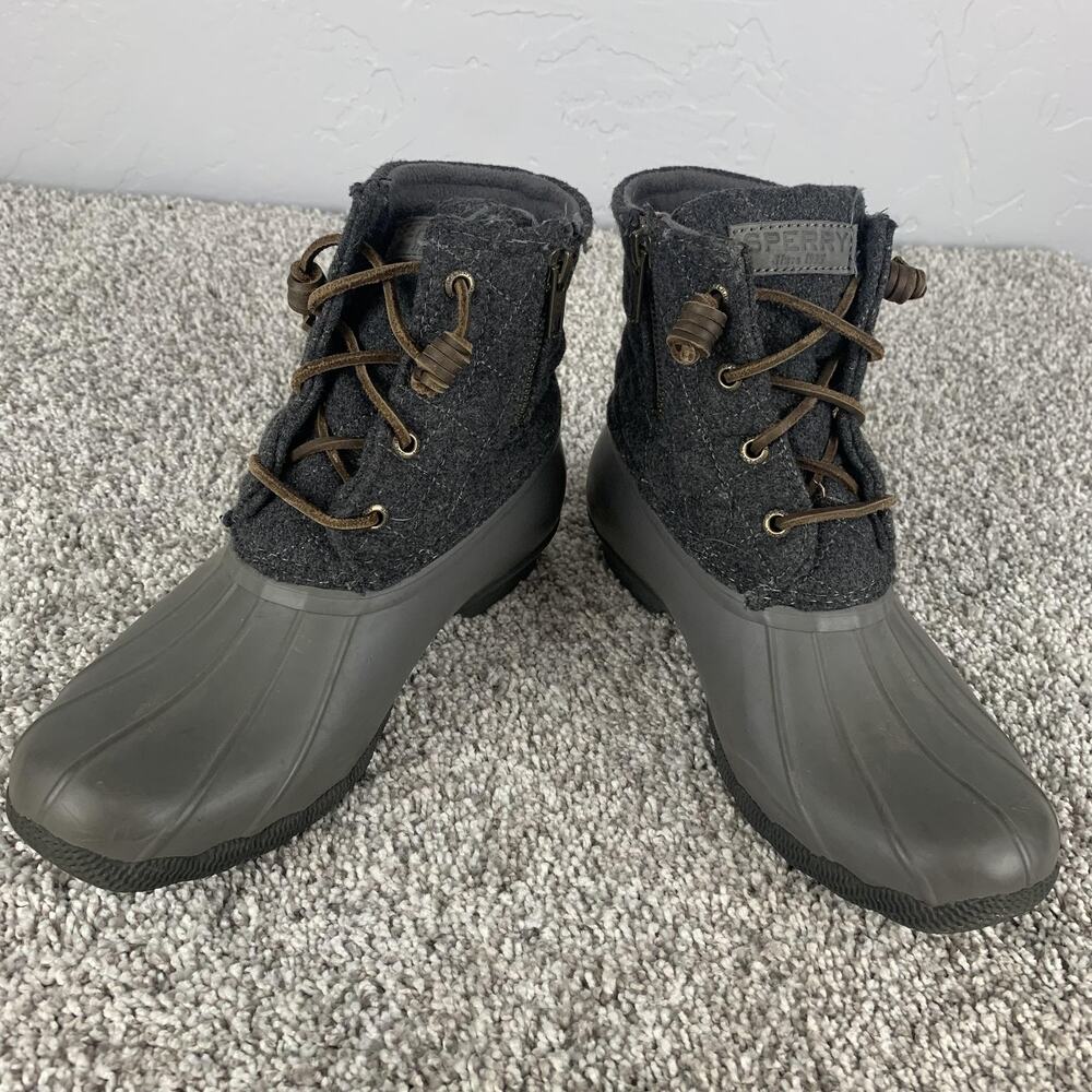 Sperry Boots Womens Size 7.5 Gray Saltwater Duck Quilted Wool Side Zip STS97562